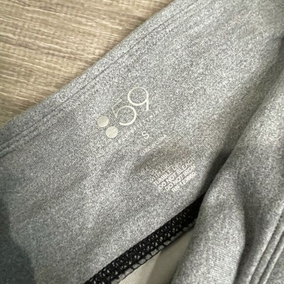 Splits59 Blue  & Grey Patchwork Crops - Picture 3 of 4